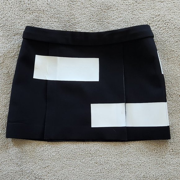 Kenzo open waist detail black/white mini skirt/peplum Sz 38 Made in France - Picture 3 of 9